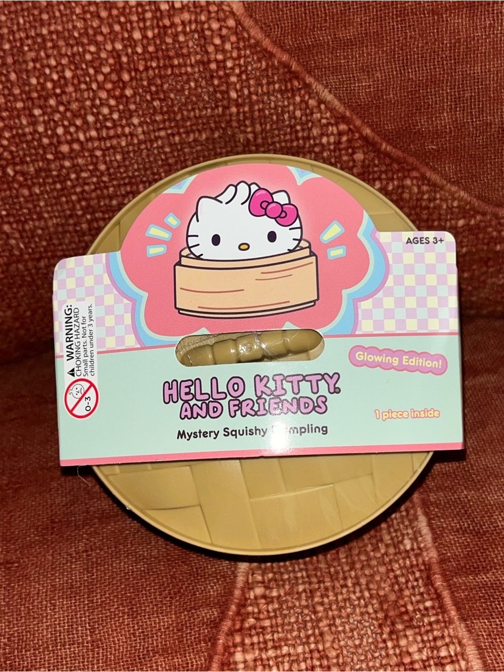 Sanrio Hello Kitty and Friends Glowing Edition Mystery Squishy Blind Bowl NEW NW